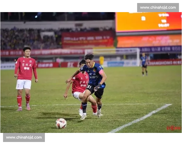 四川城足联赛 “那个男人” 刷屏！36 岁高速路卫 6 球登顶